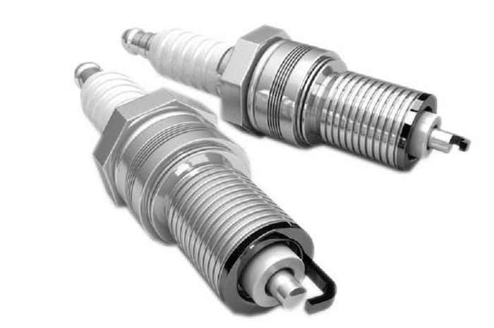 Ilustrasi busi spark plug