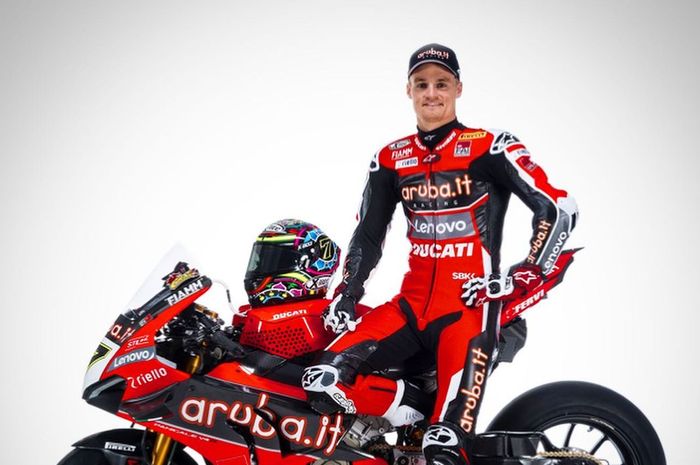 Chaz Davies dikabarkan akan bergabung dengan tim Aprilia untuk MotoGP 2021