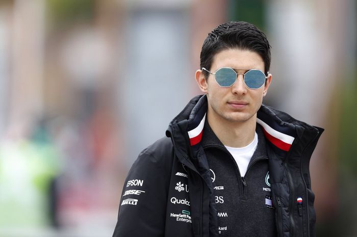 Esteban Ocon akan dilepas Mercedes jika ingin balapan dengan tim lain tahun depan