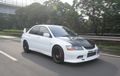 Oplas Mitsubishi Lancer Cedia Berubah Total Jadi Evolution IX Yang Ikonik