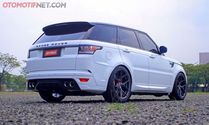 Range Rover Sport HSE milik Andi M. Reza, tampak belakang