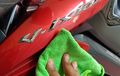 Dua Cara Mudah Melindungi Bodi Motor Bekas Dari Baret Halus Selain Coating