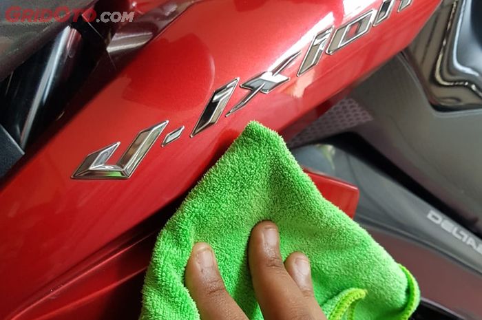 Ilustrasi poles bodi motor bekas