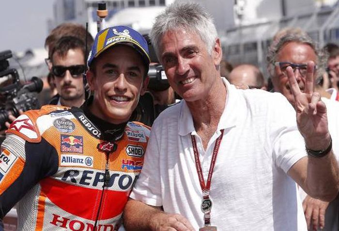 Marc Marquez bersama Legenda MotoGP, Mick Doohan