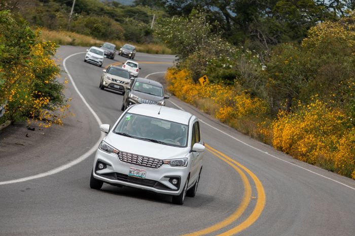 Raihan ekspor SIM ke Meksiko di bulan Agustus 2020 tercatat 1.071 unit, dalam bentuk Completely Built Up (CBU)