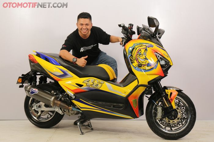 Modifikasi Yamaha XMAX juara Customaxi Makassar