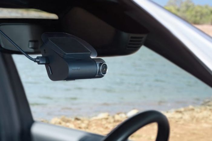 Ilustrasi dashcam 70Mai