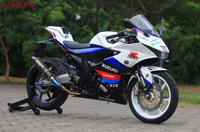 Suzuki GSX250R có giá bán dễ thở hơn đối thủ