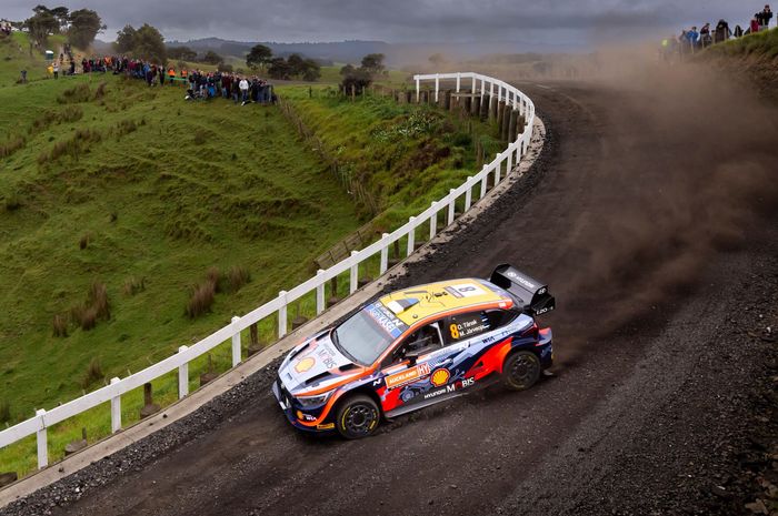 Pereli tim Hyundai, Ott Tanak beraksi pada SS2 Reli Selandia Baru 2022 hari Jumat (30/9) pagi