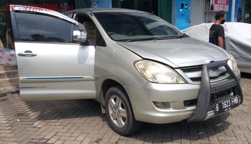 Foto 67+ Modifikasi Kijang Innova 2007 Gratis Terbaru