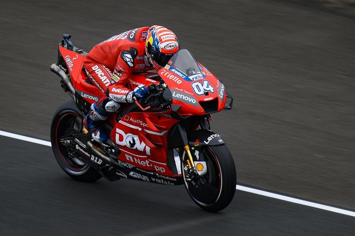 Pembalap Mission Winnow Ducati, Andrea Dovizioso, mengaku kecewa karena belum bisa menandingi kecepatan rider Repsol Honda, Marc Marquez