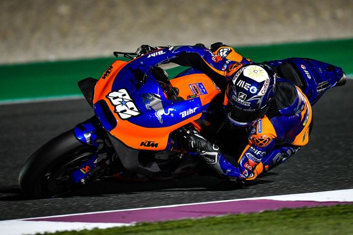 Miguel Oliveira yang membalap untuk tim Tech 3 Racing memang cuma bisa finis di posisi ke-17 pada MotoGP Qatar 2019