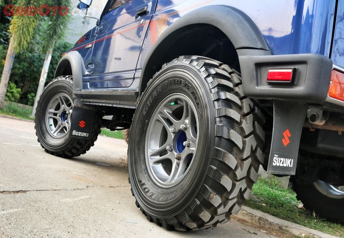 Meski buat harian tetap pakai ban M/T berdimensi besar