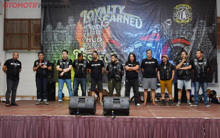 Selain melantik Life Member HCB, mereka juga melakukan pelantikan struktur organisasi baru yang ditunjuk langsung oleh Dadan Ontas