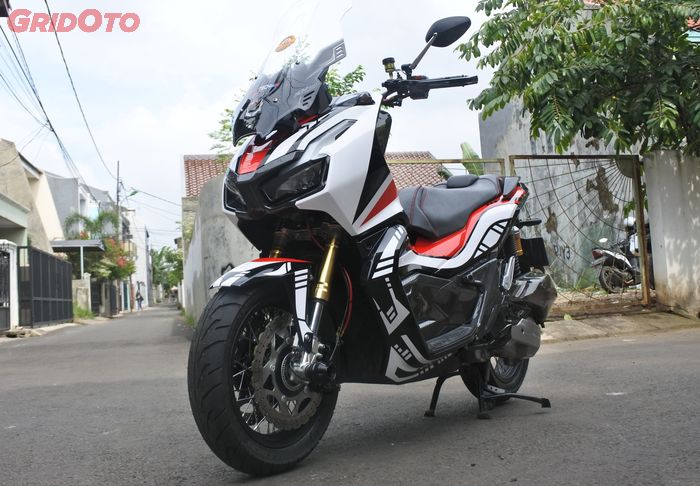 Honda ADV 150 hasil modifikasi owner Ihsan Motoshop