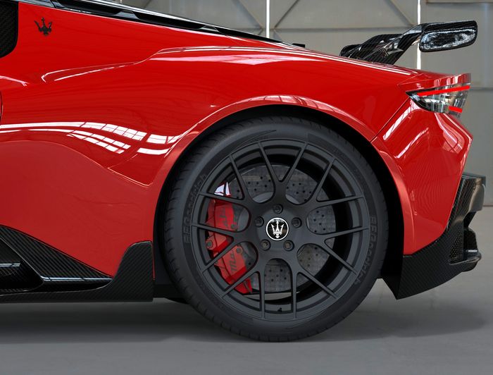 Modifikasi Maserati MC20 ditopang pelek Pur Wheels ukuran 20 dan 21 inci
