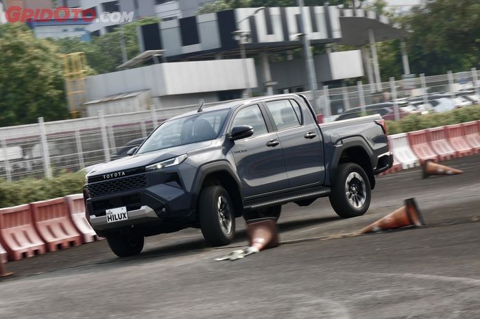 Toyota Hilux 2.8