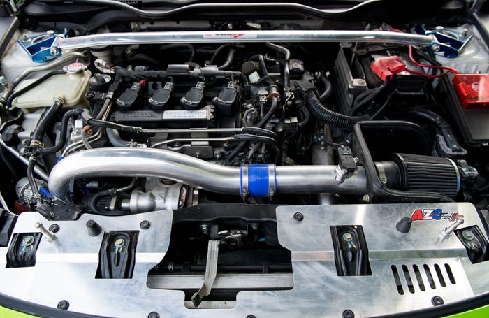 Mesin modifikasi Honda Civic Turbo ini diupgrade hingga merilis tenaga 253 dk