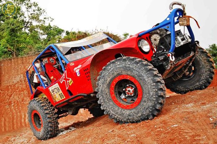 Jeep CJ-7 Kompetisi Off-Road