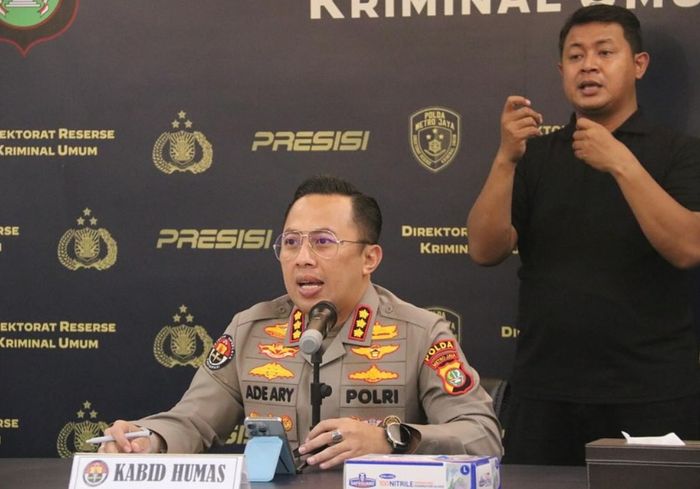 Kabid Humas Polda Metro Jaya, Kombes Pol Ade Ary Syam Indardi