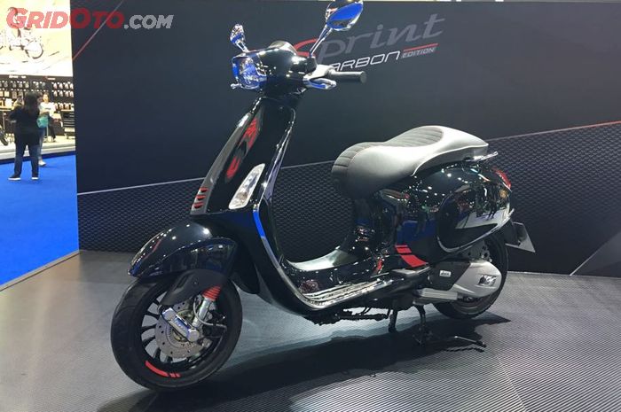 Beda Harga Vespa Sprint Carbon Di Indonesia Dan Thailand Jauh Juga Nih Gridoto Com