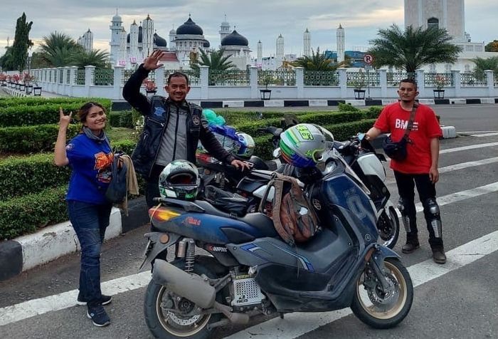 Perjalanan Harrier Mansoer dari Bandung menuju Nol Km Indonesia