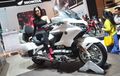 Dibanderol Rp 1 Miliar, Honda Gold Wing Bisa Pakai Oli Supra X 125?