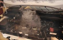 Ini Penyebab Mesin Mobil Bekas Sering Overheat Selain Radiator