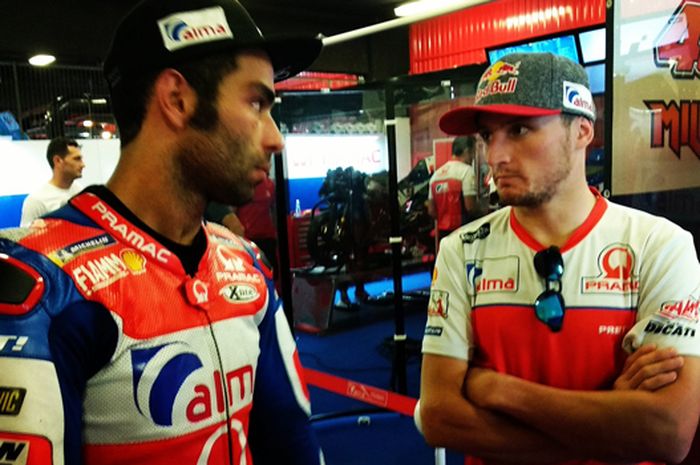 Danilo Petrucci (kiri) pilihan tepat buat tim Ducati pabrikan seperti diungkapkan Jack Miller (kanan)
