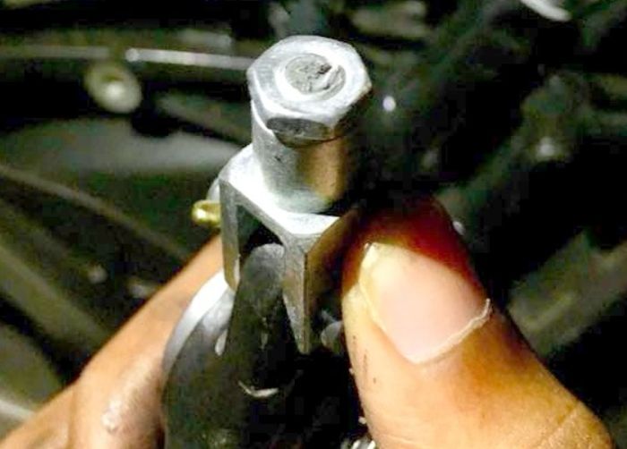 Kondisi baut yang patah