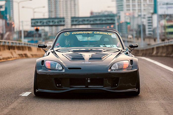 Modifikasi Honda S2000 asal Thailand masih berlanjut 