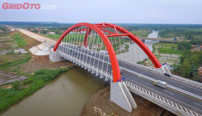 Jembatan Kali Kuto jadi ikon baru di Tol Trans Jawa