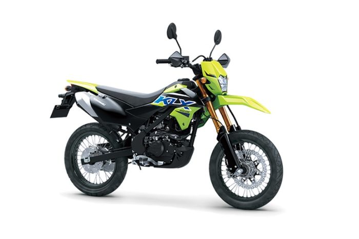 Spesifikasi dan estimasi harga Kawasaki KLX150 SM tahun 2026.