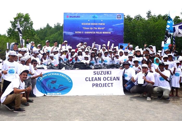 Suzuki gelar program &ldquo;Clean Up the World&rdquo; di area konservasi mangrove Kabupaten Pulau Morotai Provinsi Maluku Utara, Mei 2023