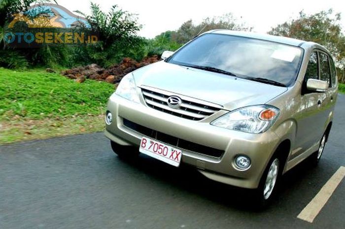 Harga Daihatsu Xenia 2009 bekas