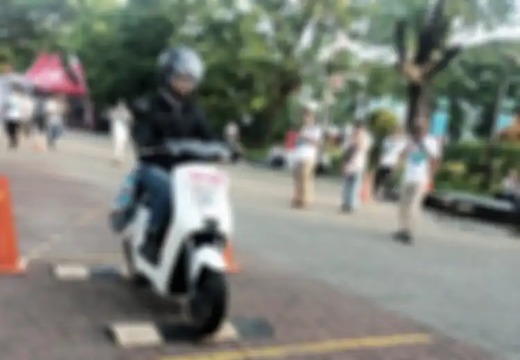Awas, Ini Beberapa Penyebab Baterai Motor Listrik Cepat Habis