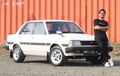 Corolla DX 1982 Ini Hanya Disisakan Atap & Bagasi, Sisanya Dikonversi Jadi Begini 