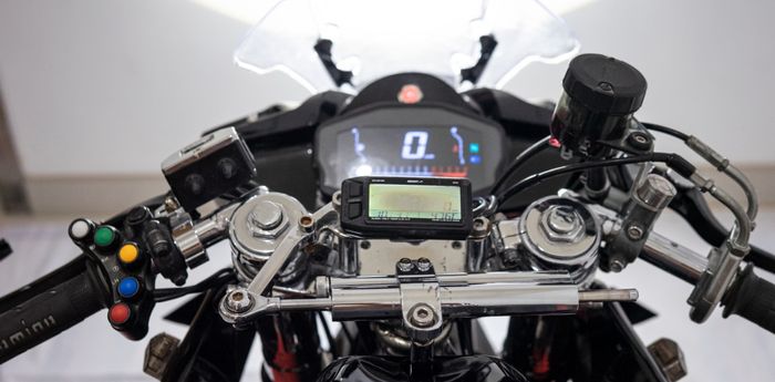 Area setang Honda CBR250R custom naked
