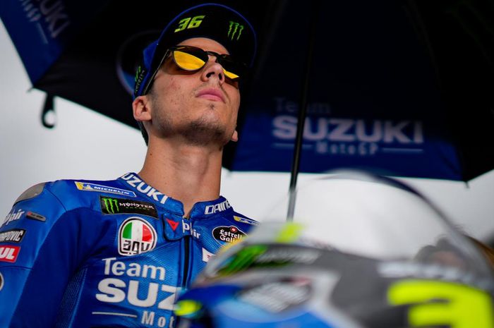 Pabrikan Suzuki dikabarkan hengkang di akhir MotoGP 2022, manajer Joan Mir ungkap kilennya kaget dengar hal tersebut