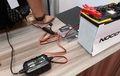 Solusi Mudah Mengisi Listrik dan Deteksi Aki Rusak Bisa Pakai Noco Genius S, Segini Harga Charger Pintarnya