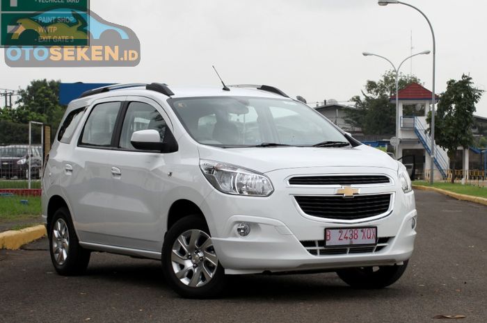 Harga Chevrolet Spin Diesel MT 2013
