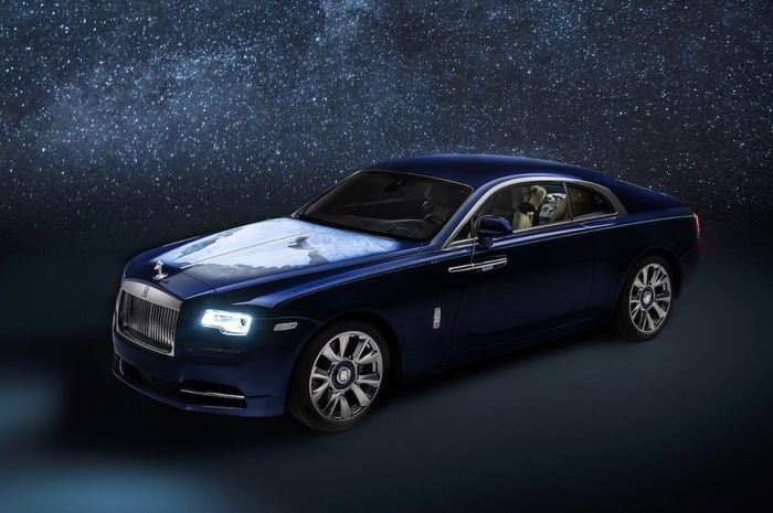 Modifikasi Rolls-Royce Wraith bertema keindahan bumi dan tata surya