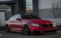 BMW M4 Dimodif Simpel Berjubah Merah Satin dan Pakai Pelek Baru