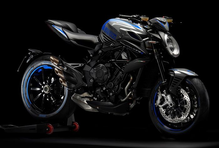 MV Agusta Brutale 800 RR Pirelli