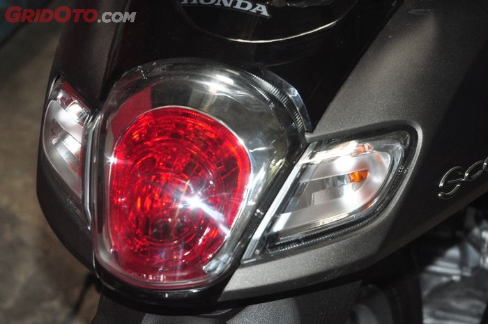 Lampu rem Scoopy sering putus, biar aman harus segera diganti