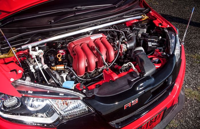 Mesin modifikasi Honda Jazz GK5 dioprek hingga tembus 140 dk