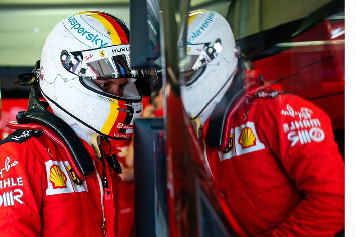 Sebastian Vettel kehilangan sayap belakang di F1 Styria 2020