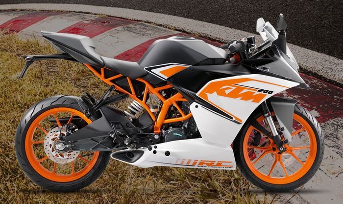 KTM RC 200 versi sebelumnya