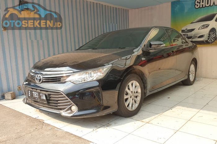 Harga Toyota Camry Bekas Tahun 2016