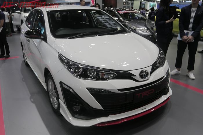 Toyota Yaris Ativ berbajuTRD di Bangkok Motor Show 2018